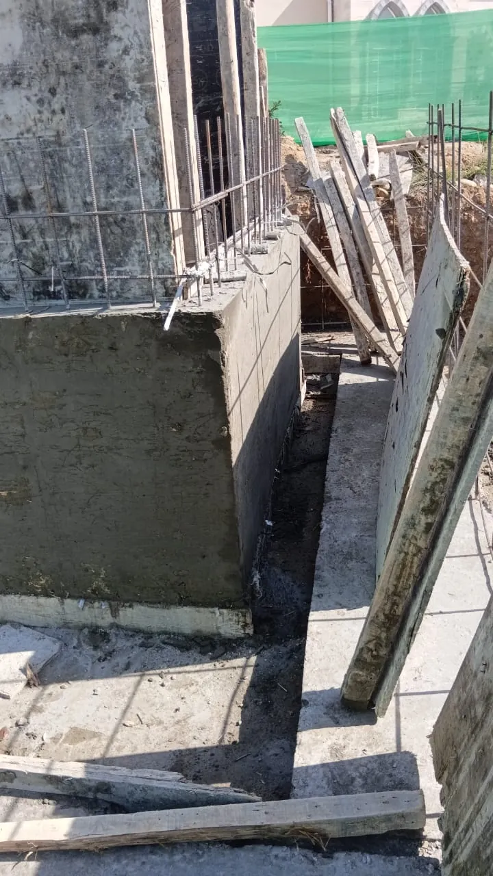 DHA Islamabad 500 Yards Villa — retaining wall construction